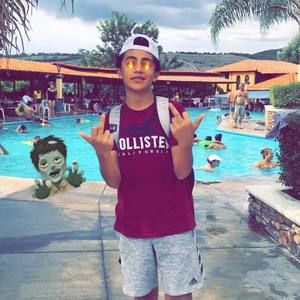 Meet your Posher, Rodolfo